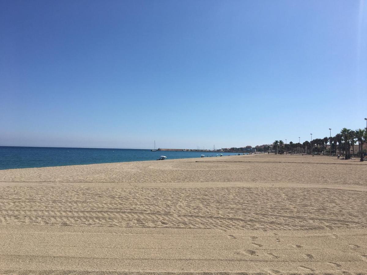 Atico Almeria. Paseo Maritimo Roquetas De Mar Eksteriør billede